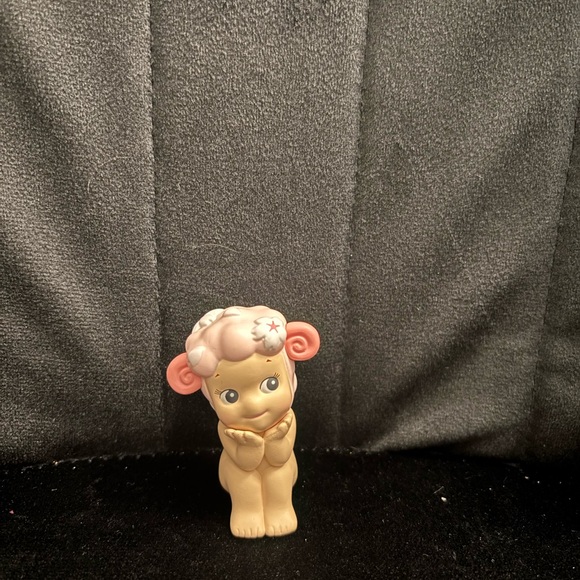 Authentic Sonny Angel Series Bundle - Picture 10 of 10